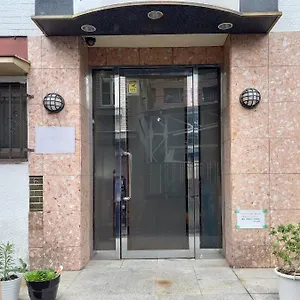 House Lee 東京都